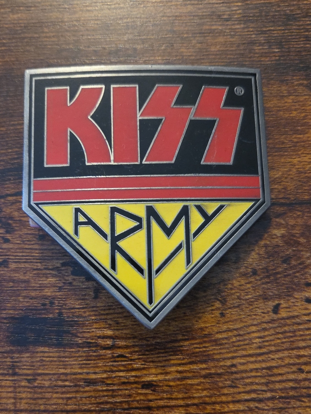 KISS ARMY Logo Belt Buckle (2007)

Official KISS ARMY Logo Belt Buckle.
